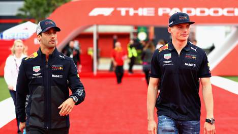 Daniel Ricciardo (l.) und Max Verstappen gerieten in Baku aneinander