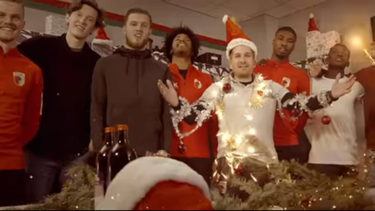 FCA mit irrem Weihnachtsclip