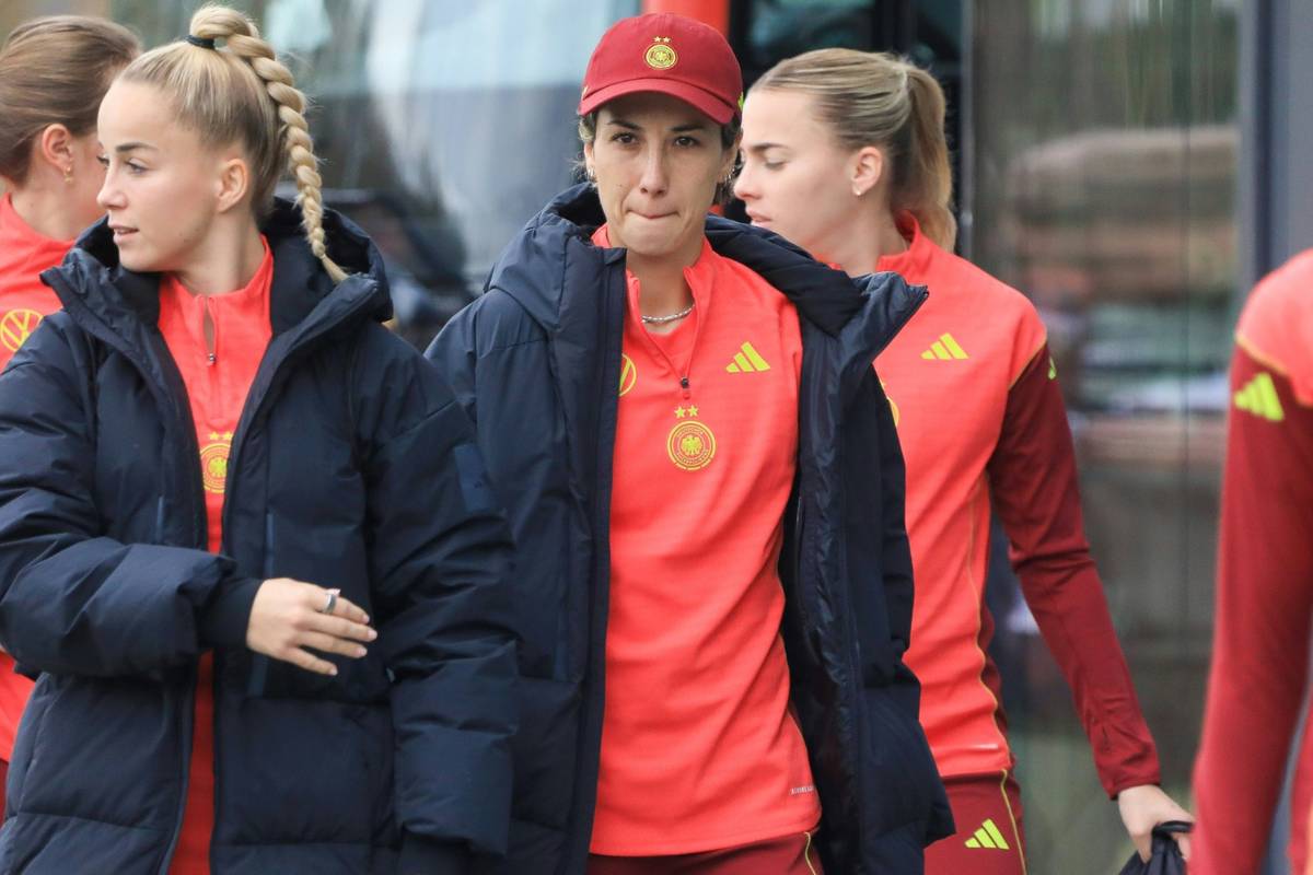 DFB-Frauen mit Abwehrsorgen