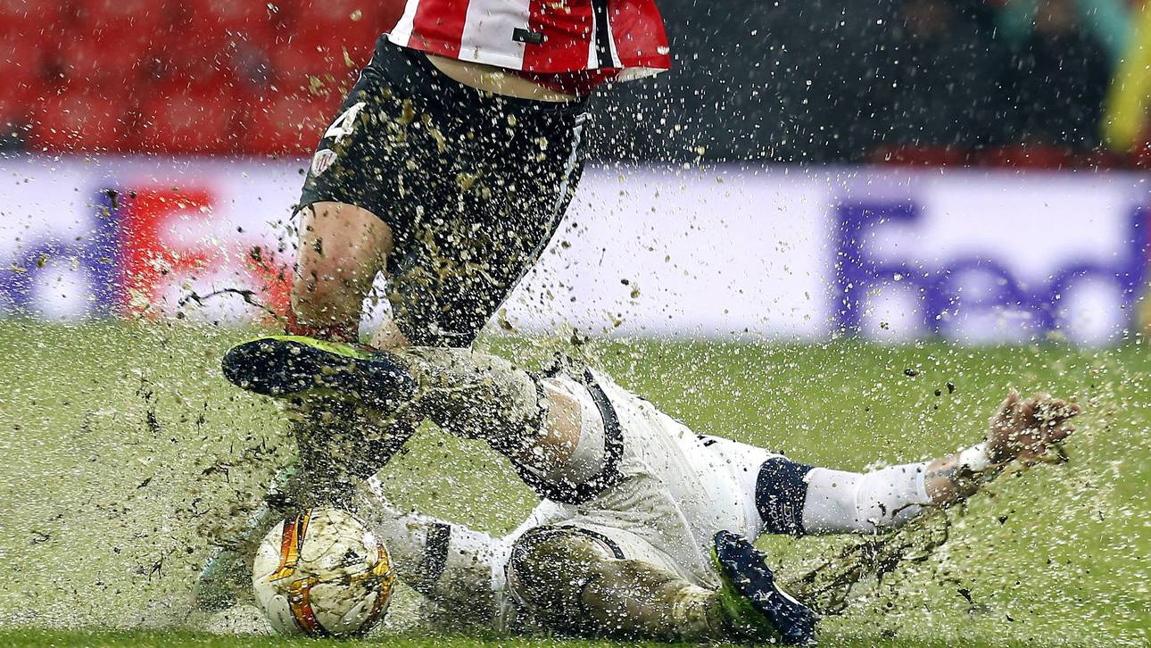 Bilbaos Rasen sorgt für Ärger