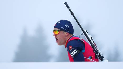 Tarjei Bö leistete sich bei der Männer-Staffel in Oberhof ein kurioses Missgeschick