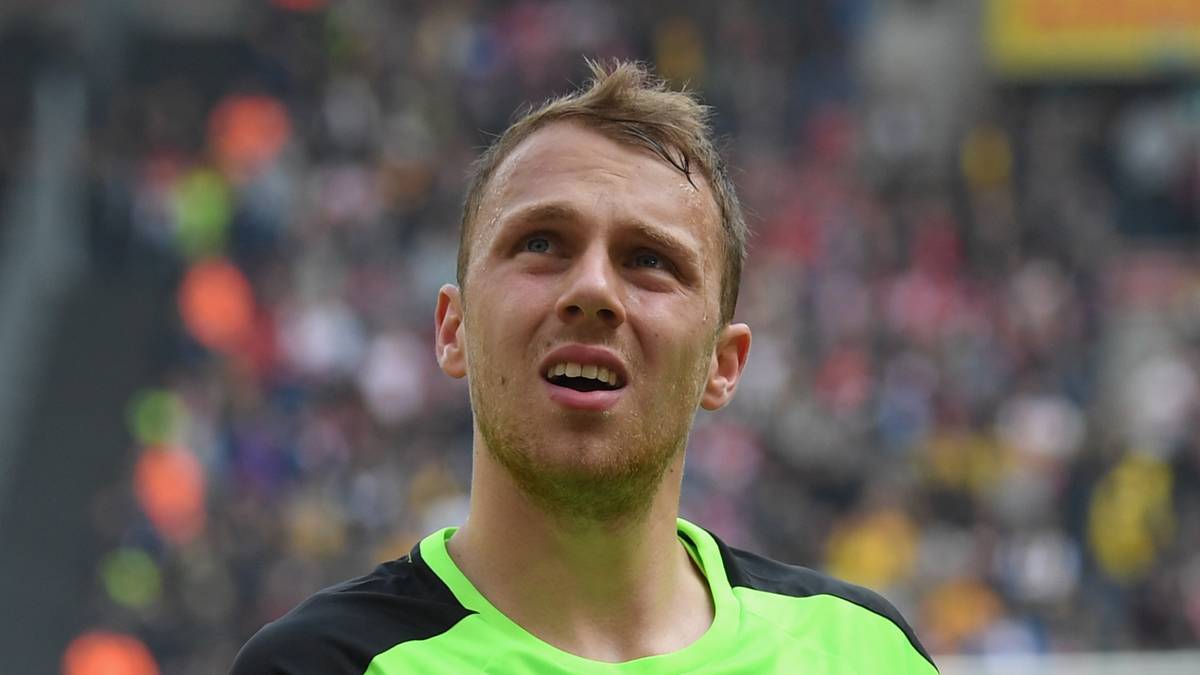 MARVIN SCHWÄBE (Nr. 1, Dynamo Dresden) - 4/0