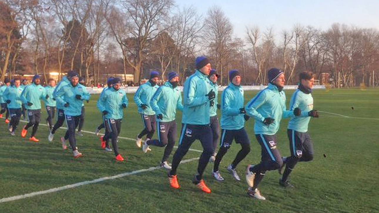 Hertha startet bei klirrender Kälte