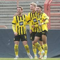 Die zweite Mannschaft von Borussia Dortmund landet im Abstiegskampf der 3. Fußball-Liga einen überraschenden Sieg.