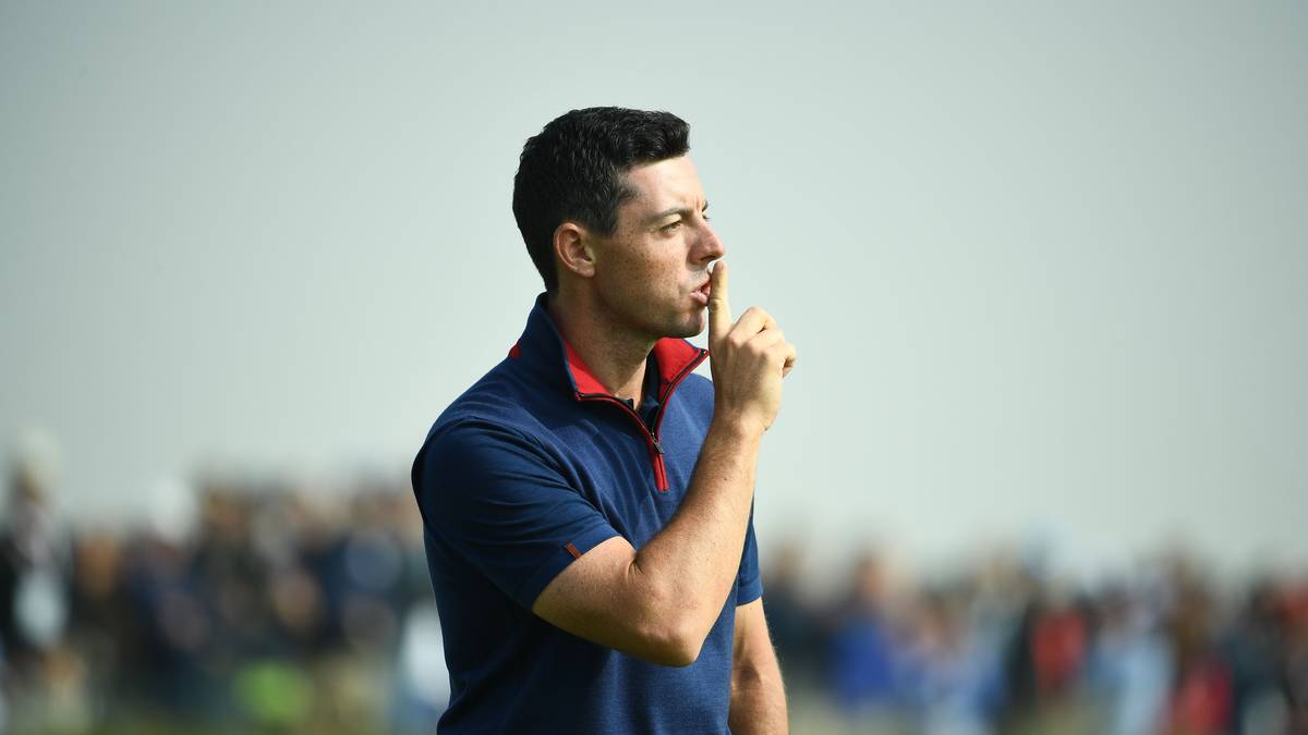 Bei den Foursomes am Nachmittag aber wendet sich das Blatt - und zwar komplett. Nicht nur Rory McIlroy und sein englischer Partner Ian Poulter gewinnen ihr Duell...