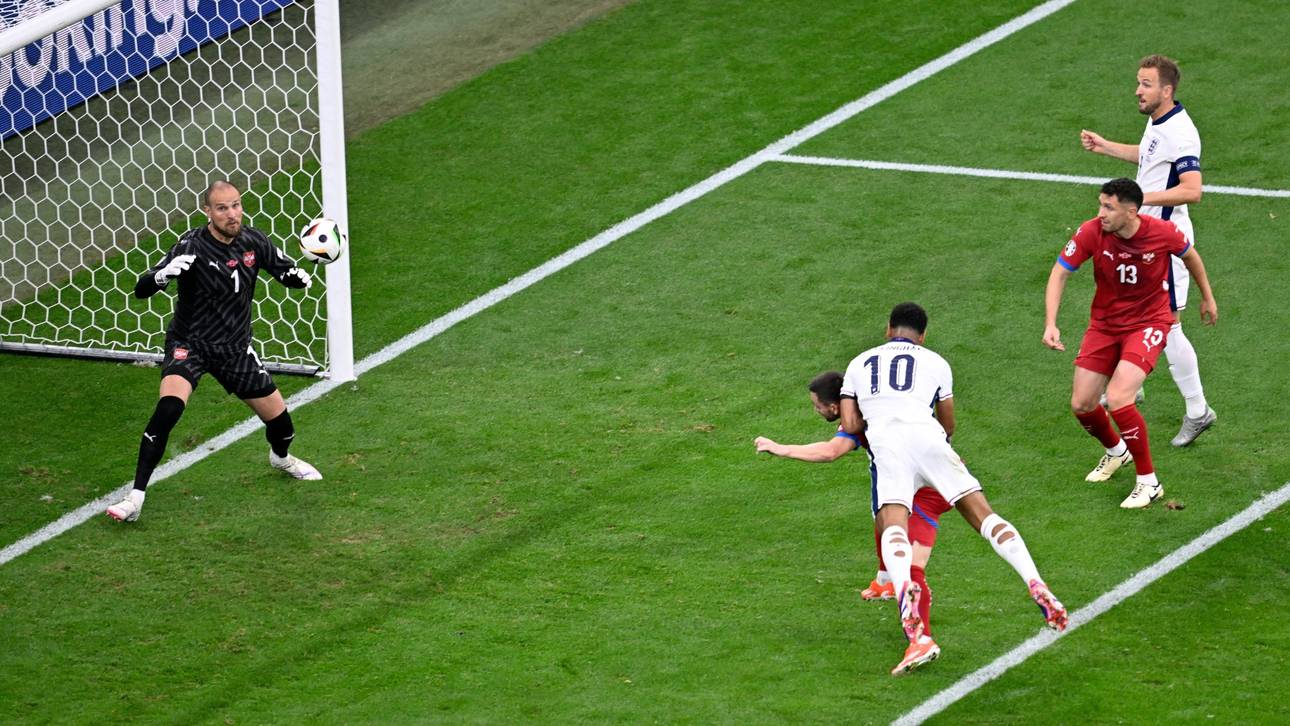 „Kopfballungeheuer“ Bellingham führt England zum Auftaktsieg