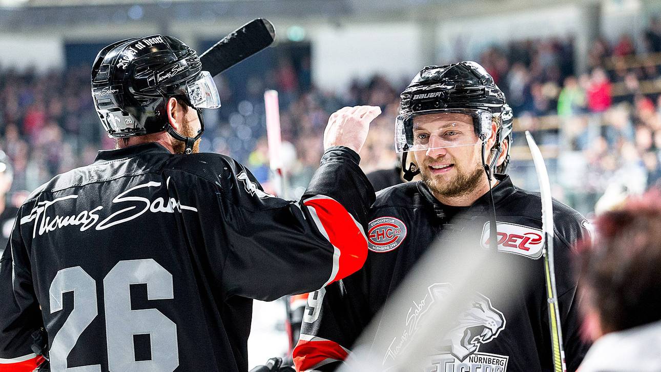 Nürnberg übernimmt DEL-Spitze