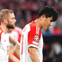 Die beiden Gegentore des FC Bayern gegen Real Madrid fielen nach Fehlern von Min-Jae Kim. Thomas Helmer spart nicht mit Kritik am Südkoreaner.