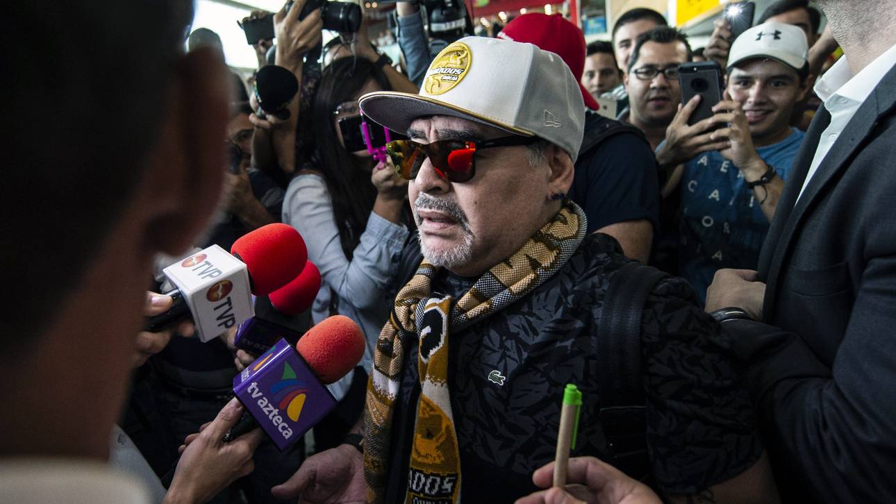 Maradona begeistert empfangen