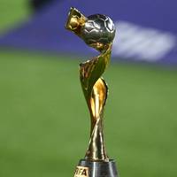 Die Frauen-WM 2027 wird auf dem FIFA-Kongress in Bangkok vergeben. Auch Deutschland hofft als Co-Ausrichter auf den Zuschlag.