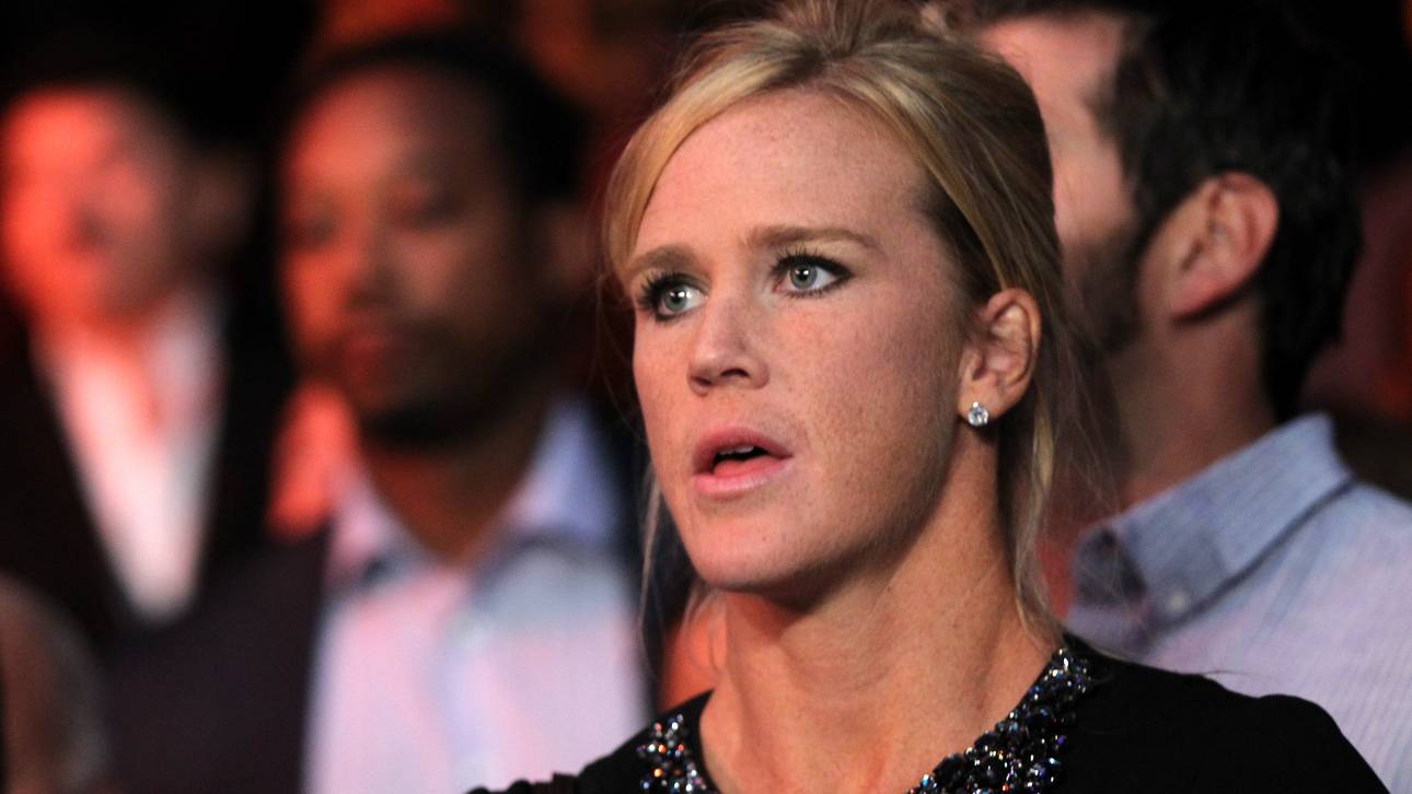 Holm fragt nach Beyonces Namen