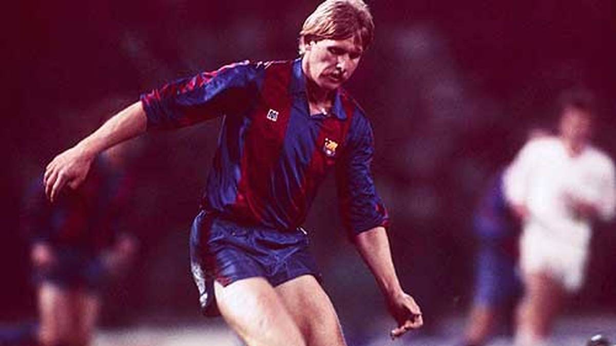 Auch er kommt bei Barcelona groß raus: Bernd Schuster trägt von 1980 bis 1988 das Trikot der Katalanen - dann geht er zu Real, wo er 2007 bis 2008 auch als Trainer arbeitet