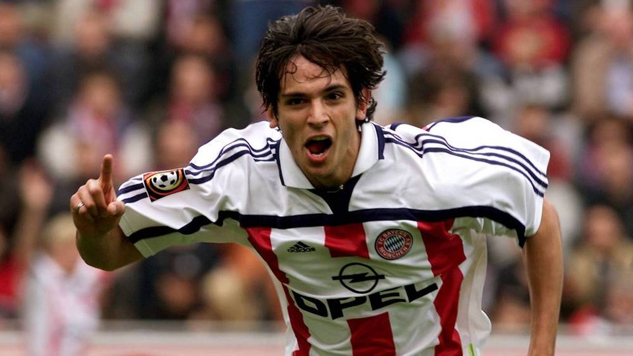 Roque Santa Cruz in der Saison 2000/01 im Trikot des FC Bayern