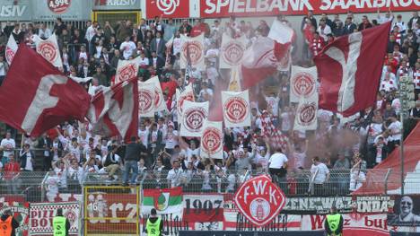 Würzburger Fans zündeten in Saarbrücken Rauchtöpfe