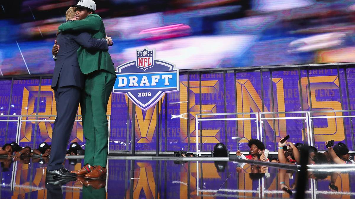 Pick Nr. 32 - LAMAR JACKSON (Quarterback, Louisville) - Baltimore Ravens (Trade mit Eagles)