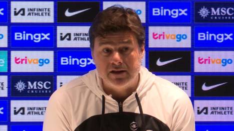 Chelsea-Trainer Mauricio Pochettino ärgert sich nach dem 6:0-Sieg seiner Mannschaft über den FC Everton über das Verhalten von Nicolas Jackson und Noni Madueke vor dem Elfmeter.