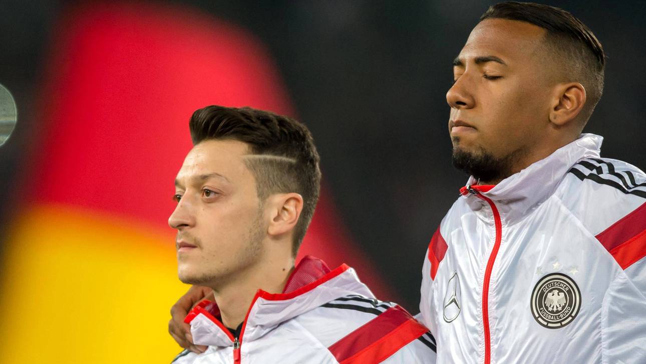 Auch AfD-Petry schießt gegen Özil