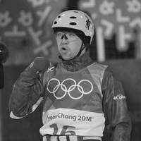 Ein schockierender Trauerfall erschüttert die Welt der Freestyle-Skifahrer. Ein russischer Weltmeister ist im Alter von 30 Jahren überraschend verstorben. 