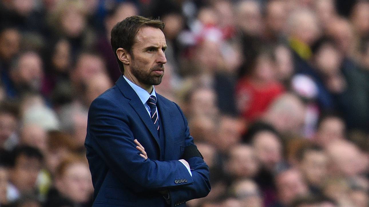 Southgate schaut Rugby statt Derby