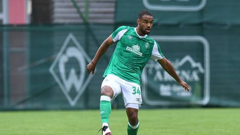 Jean-Manuel Mbom spielt mit Werder Bremen in der 2. Bundesliga