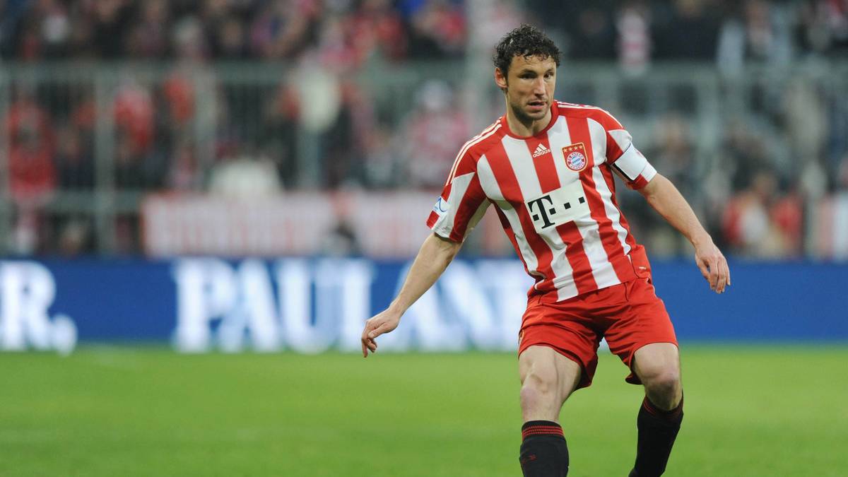 Mit MARK VAN BOMMEL ist seit einiger Zeit ein ehemaliger Teamkollege von Klose ebenfalls im Trainergeschäft unterwegs. Der "Aggressive Leader" spielte von 2006 bis 2011 für die Münchner und wurde bereits als Coach für die zweite Mannschaft gehandelt