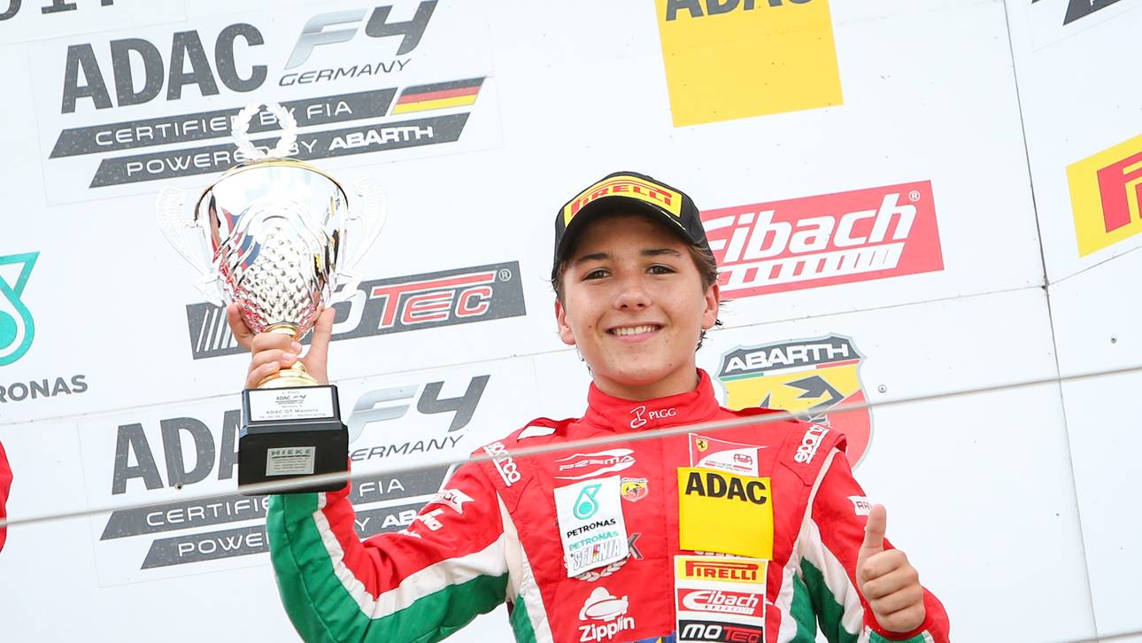Weltmeister-Enkel in ADAC Formel 4
