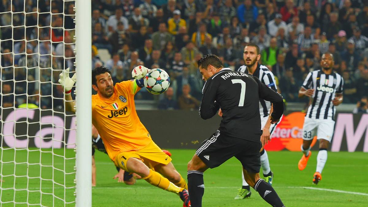 Per Kopf drückt Ronaldo eine Flanke ins Tor und erzielt den Ausgleich