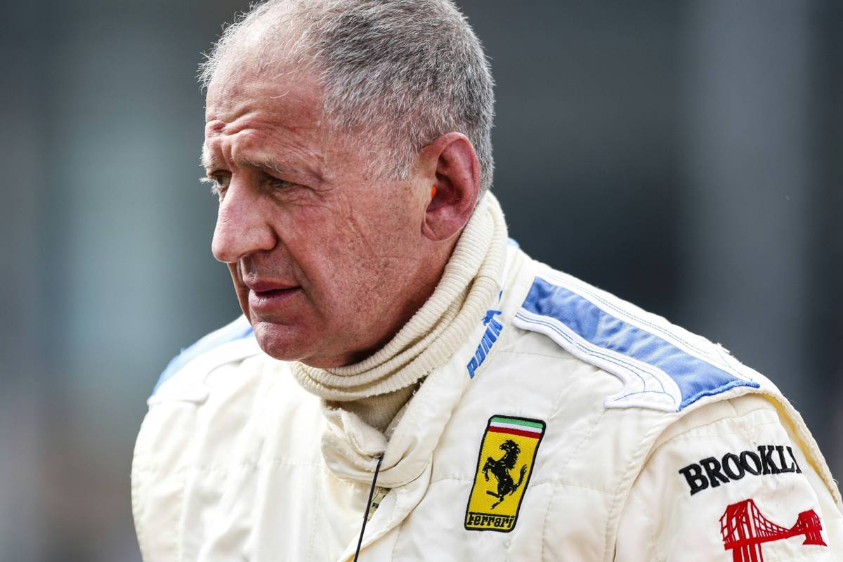 Ex-F1-Weltmeister muss in Fahrschule