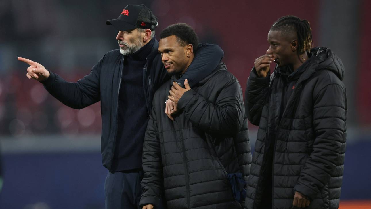 Rose gehen die Stürmer aus