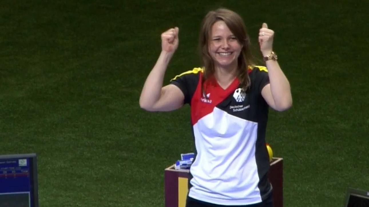 Karsch holt Bronze mit Pistole