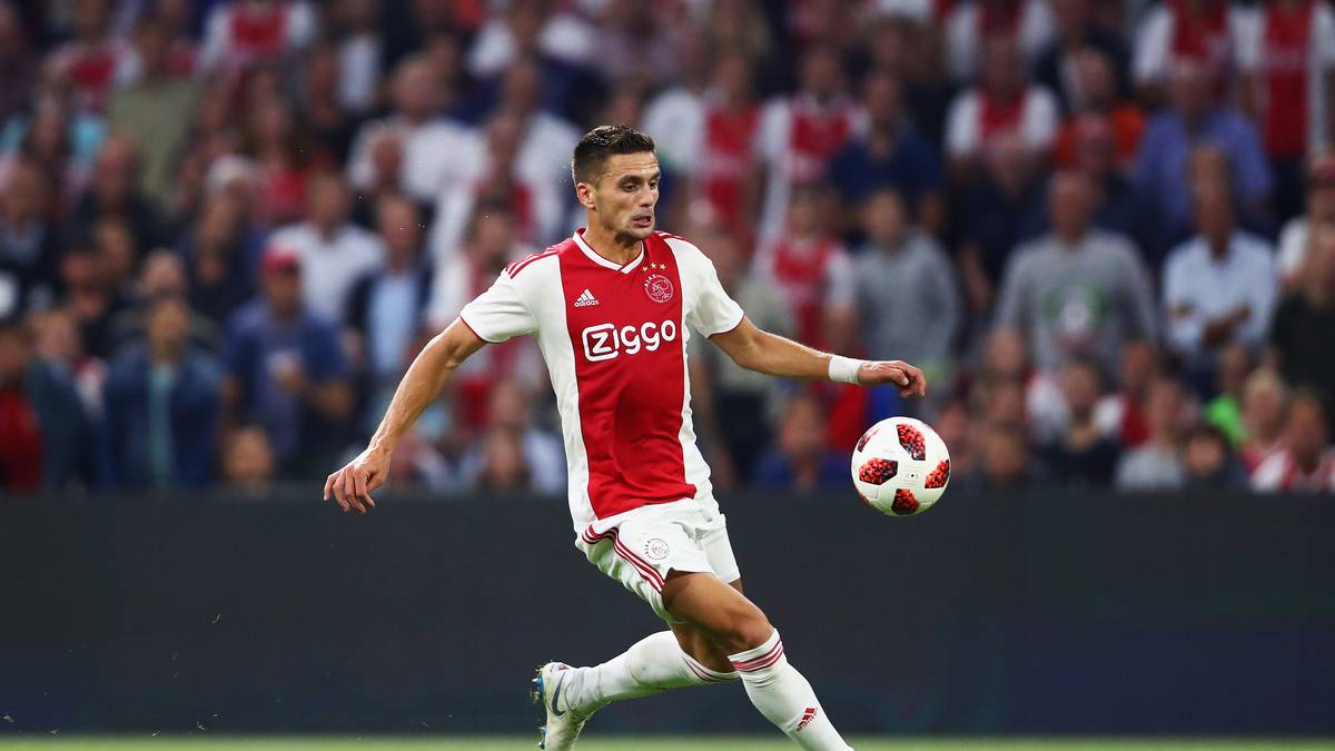 EREDIVISIE - DUSAN TADIC (28; Ajax Amsterdam/30): Auch in der ersten niederländischen Liga gibt es einen geteilten ersten Platz. Dusan Tadic krönt seine starke Saison und ist mit 14 Assists auch zweitbester Vorlagengeber nach seinem Teamkollegen Hakim Ziyech