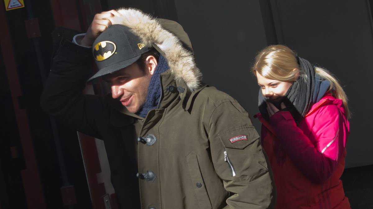 Während andere in dem Alter ihre Rente genießen, rettet Müller-Wohlfahrt Olympia-Träume: Für Alpin-Ass Felix Neureuther steht die Teilnahme an den Winterspielen in Sotschi nach einem Autounfall auf der Kippe. Seine Anlaufstation? Natürlich Müller-Wohlfahrt. Wenig später geht es für den Slalom-Spezialisten doch noch nach Russland