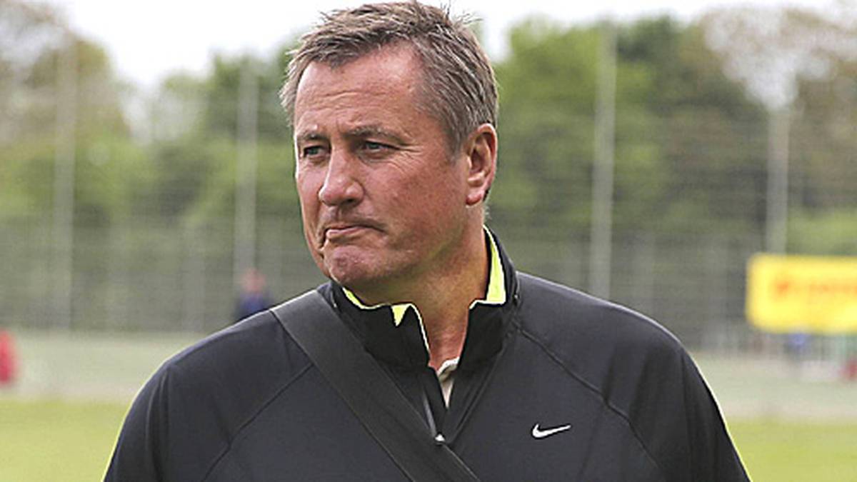 In Barcelona holt Schult dann 1992 Silber. Von 1993 bis 2000 ist er sein eigener Trainer. 2001 wird er Bundestrainer des Deutschen Leichtathletik-Verbandes für das Diskuswerfen der Männer, ehe er 2011 schließlich zum Leitenden Bundestrainer für die Wurf- und Stoßdisziplinen berufen wird. Seit dem Verlassen dieser Position im Jahr 2018 ist er zuständig für die Leichtathletikausbildung an der Bundespolizeisportschule Kienbaum. 