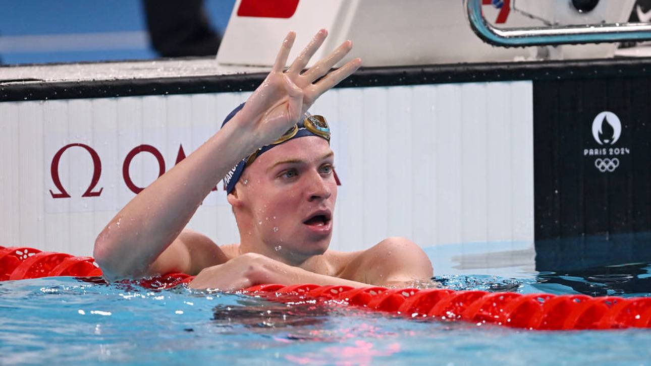 Schwimmstar feiert historischen Sieg