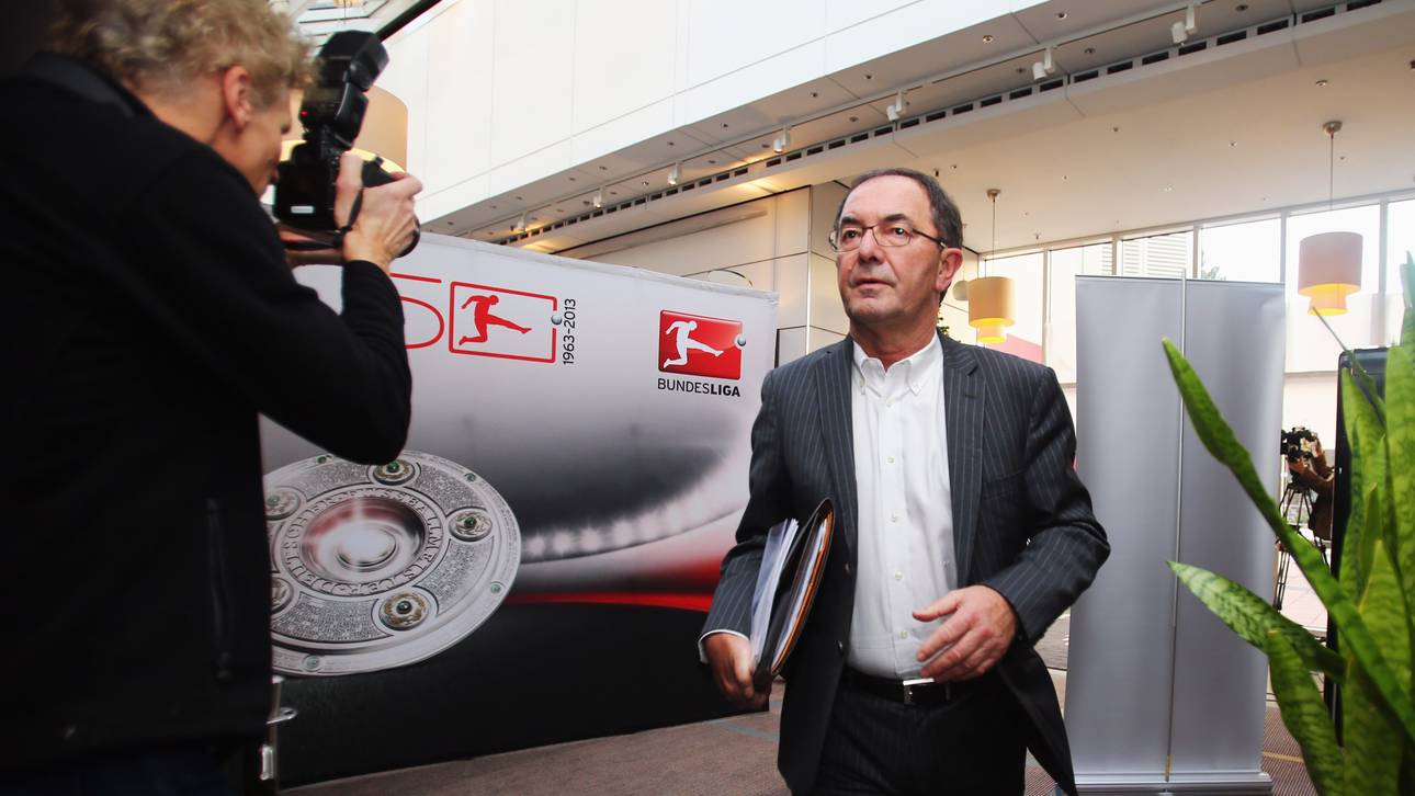 VfB-Ehrenpräsident rät zu Favre