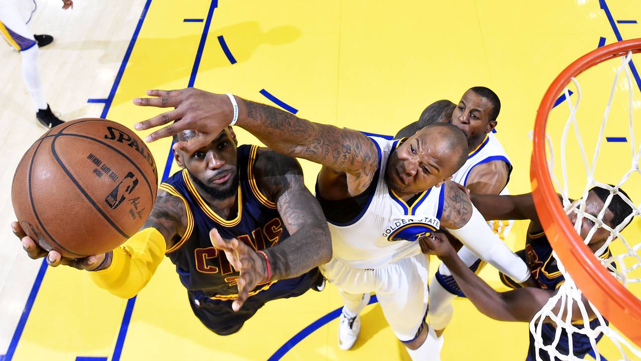 Cavaliers gleichen dank James aus