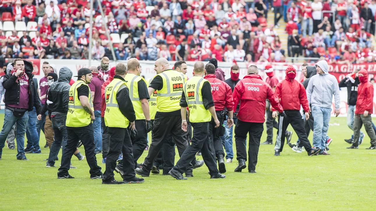 Bewährungsstrafe für Kickers möglich
