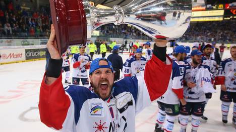 Christoph Ullmann wurde 2015 mit den Adler Mannheim zum zweiten Mal Meister