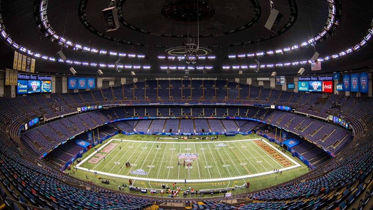 Schock! Dach von NFL-Tempel fängt Feuer