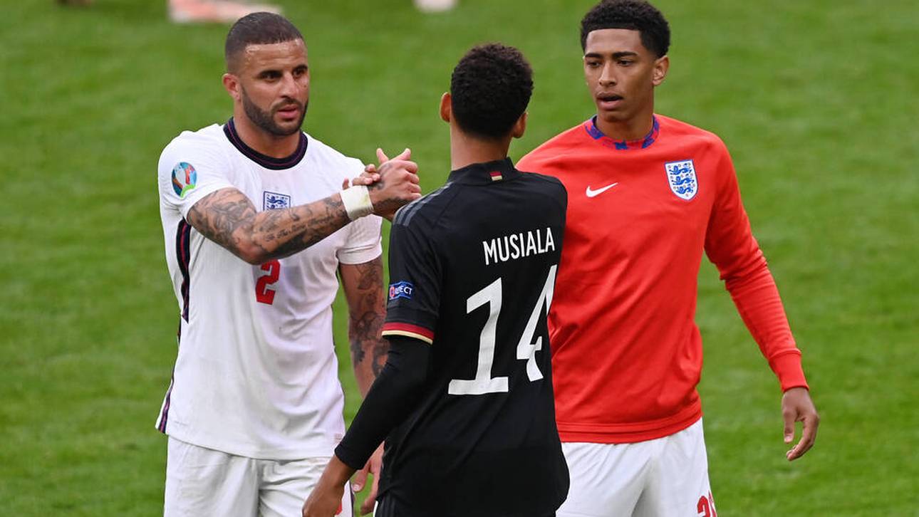 Jamal Musiala sah Jude Bellingham (r.) bei der EM 2021 wieder