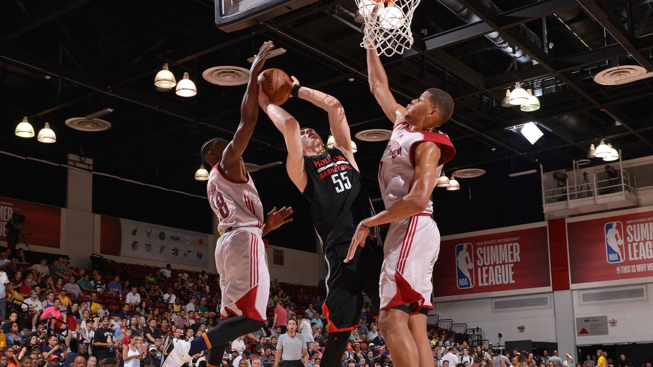 Hartenstein überzeugt für Houston