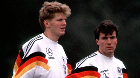 Manuel Neuers Berater befeuert Gerüchte um eine Rückkehr des Keepers ins Nationalteam. In der Vergangenheit gab es bereits viele große Spieler, die ein Comeback im DFB-Team versuchten.