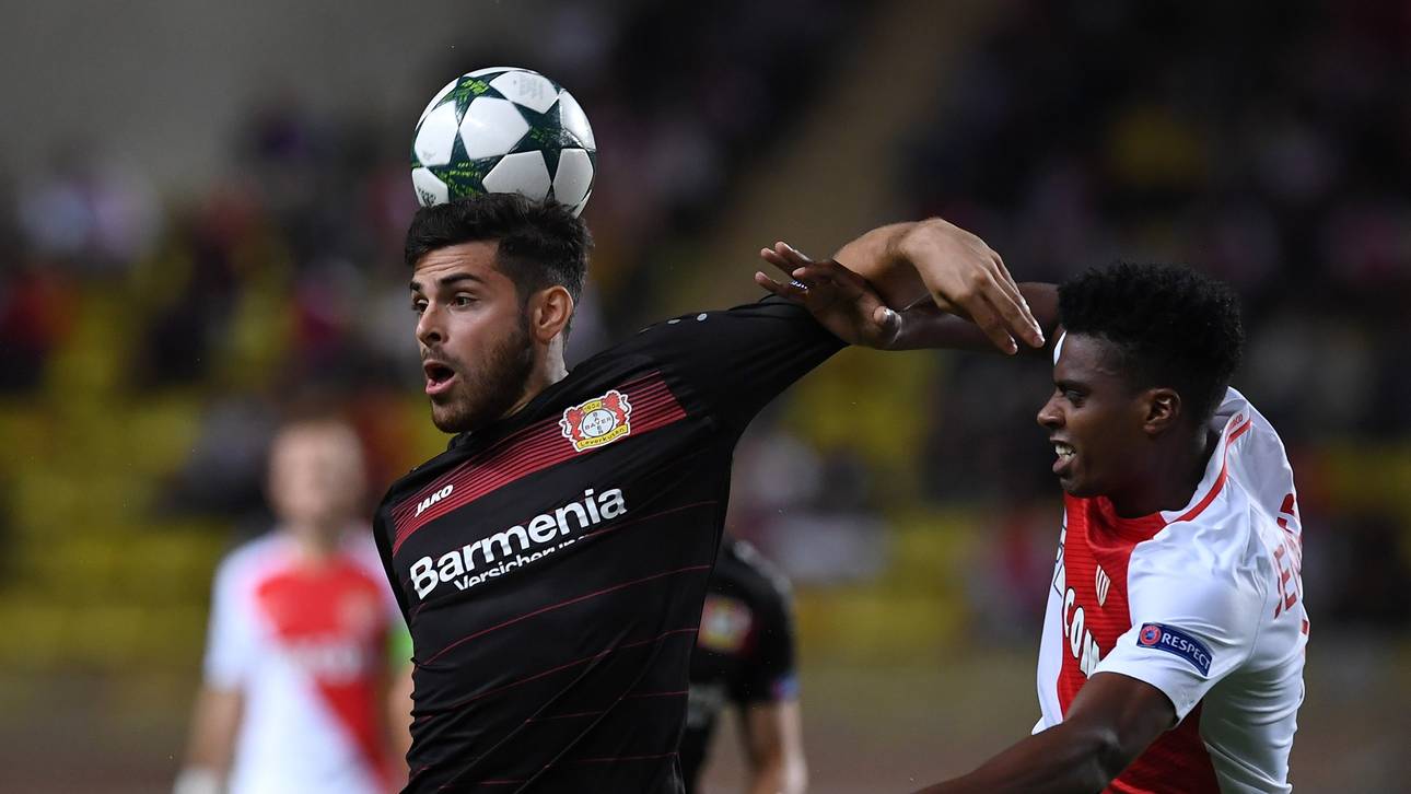 Kevin Volland (l.) wechselte von Hoffenheim zu Bayer Leverkusen