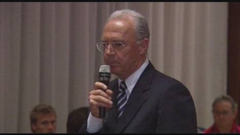 Es war der 7. März 2001 als Franz Beckenbauer nach dem 0.3-Debakel der Bayern gegen Lyon zur Wutrede ansetzte. Am Mittwoch treffen die beiden Vereine erneut aufeinander.