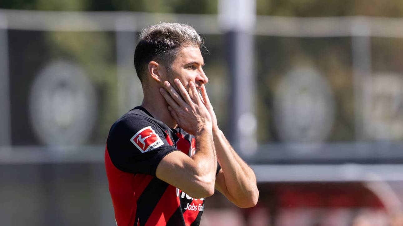 Frankfurt-Stürmer verlässt Bundesliga