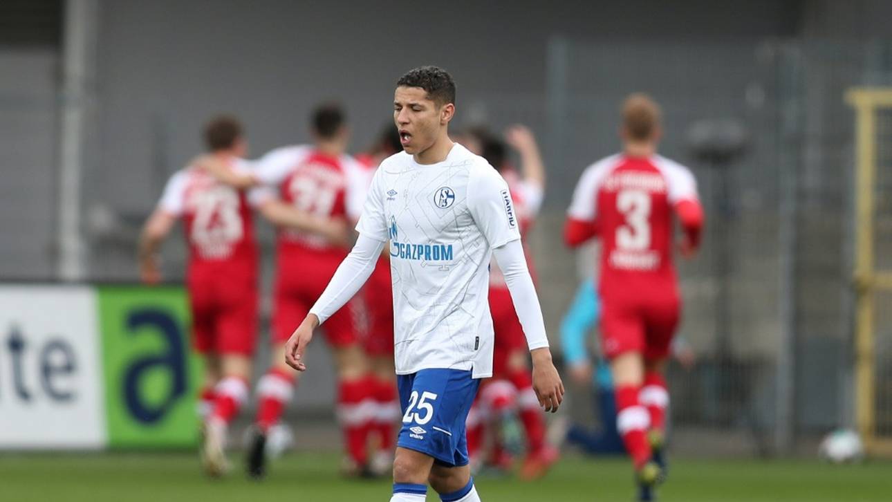 20. Pleite: Desolate Schalker kurz vor dem Abstieg