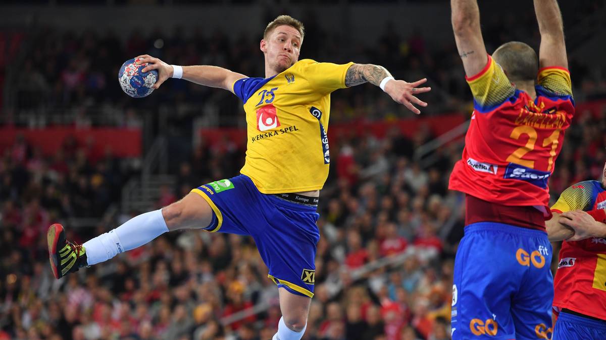 Linus Arnesson (l., Bergischer HC, Schweden)