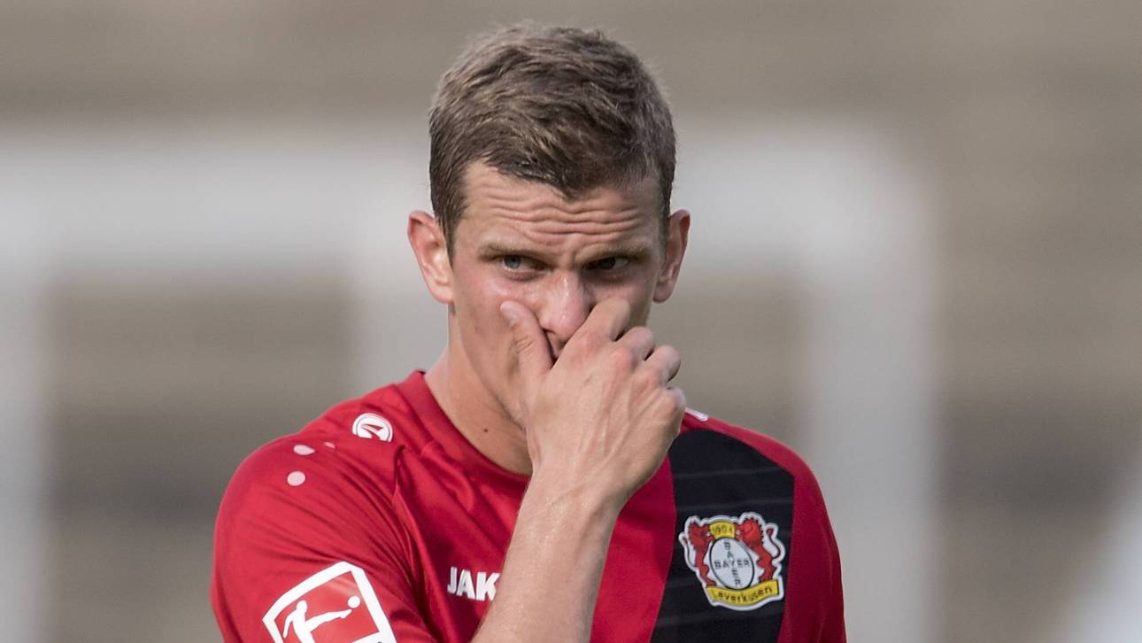 Bender spielt mit gebrochener Nase