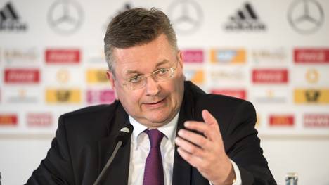 DFB-Präsident Reinhard Grindel ist schockiert über die Ausschreitungen in Dortmund