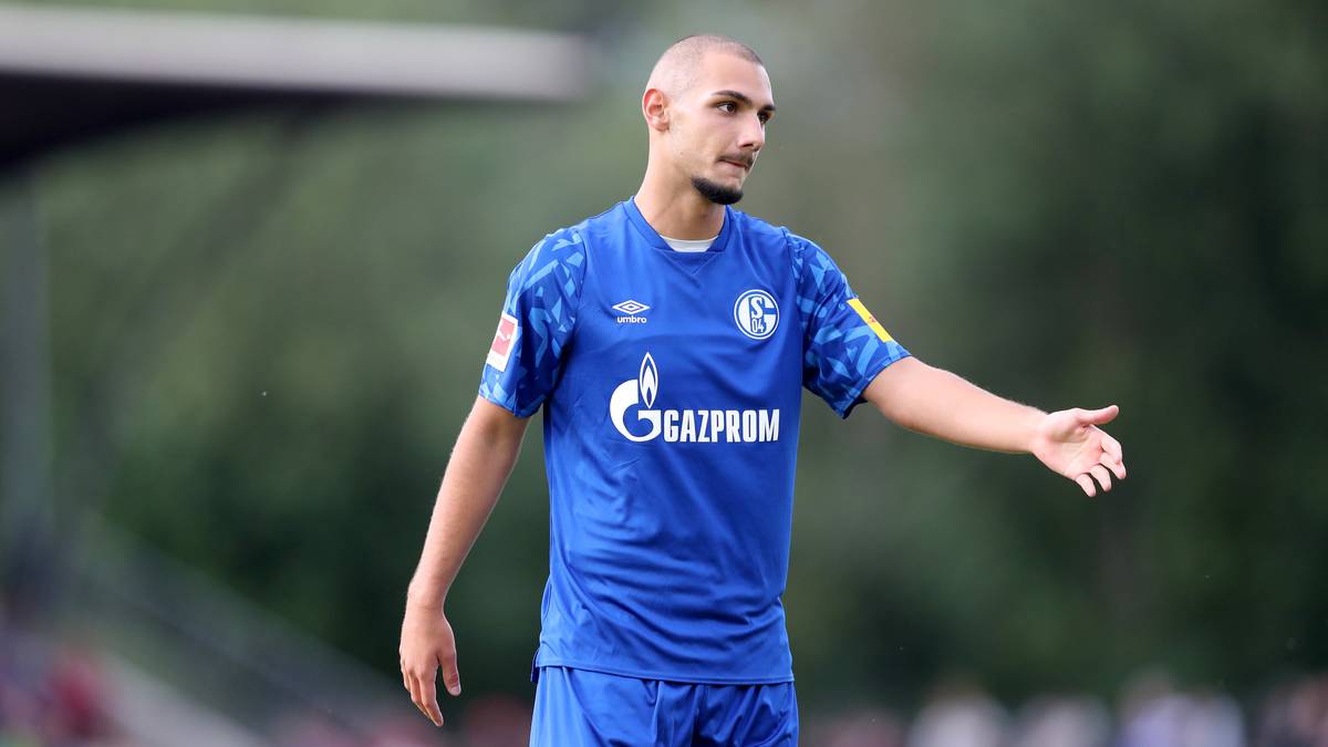 PLATZ 6 - FC SCHALKE 04: 84,95 Euro